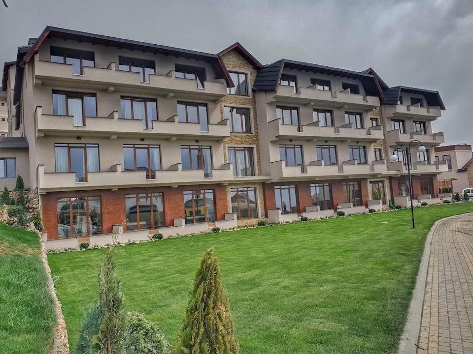 Apartman Premier 32 Milmari Κοπαόνικ Εξωτερικό φωτογραφία